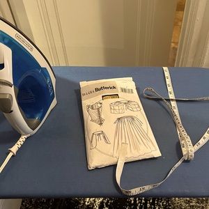 CUT Butterick 4484 Making History Georgian 18th Century Underpinnings